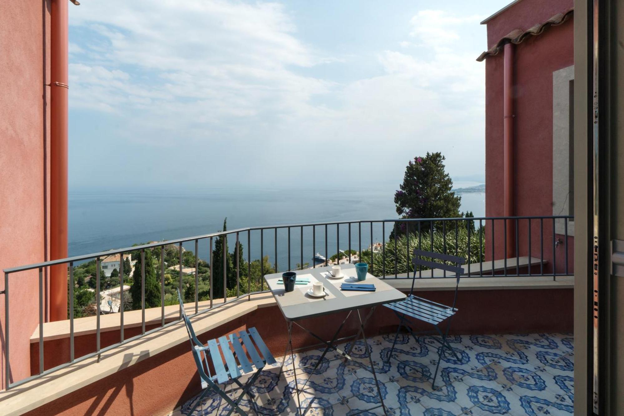 The Charming House Apartamento Taormina Exterior foto