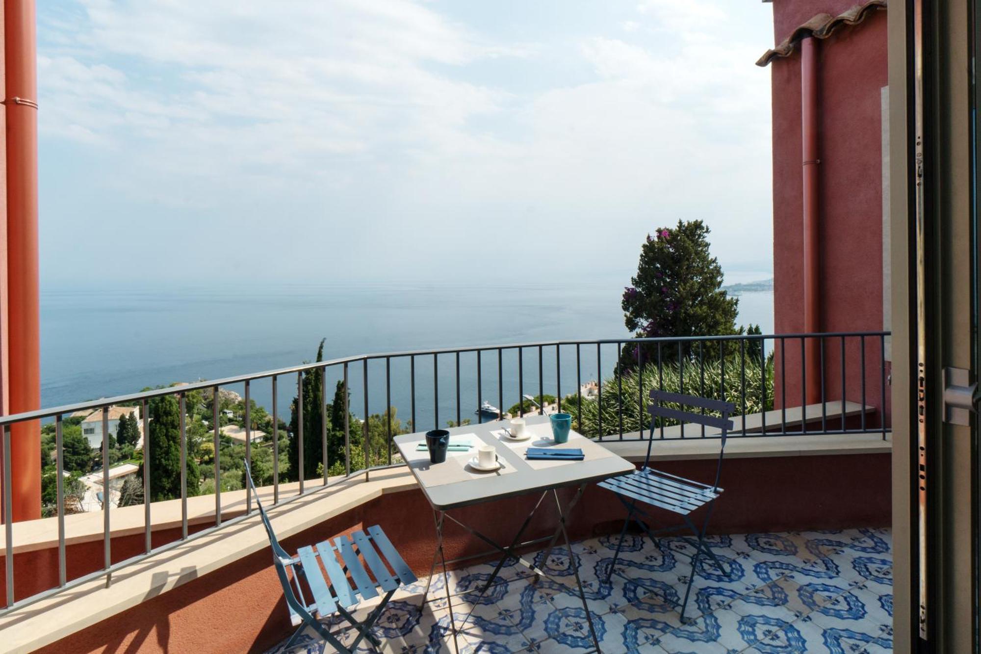 The Charming House Apartamento Taormina Exterior foto