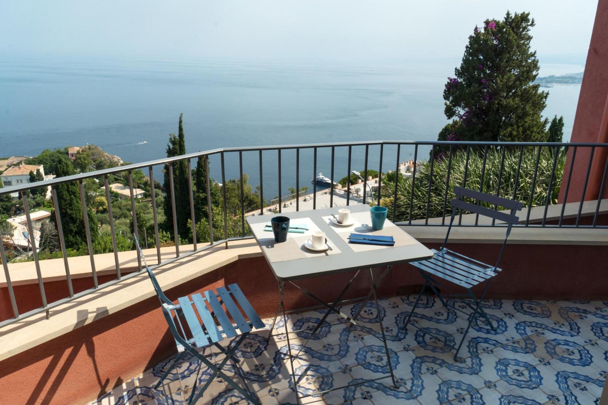 The Charming House Apartamento Taormina Exterior foto