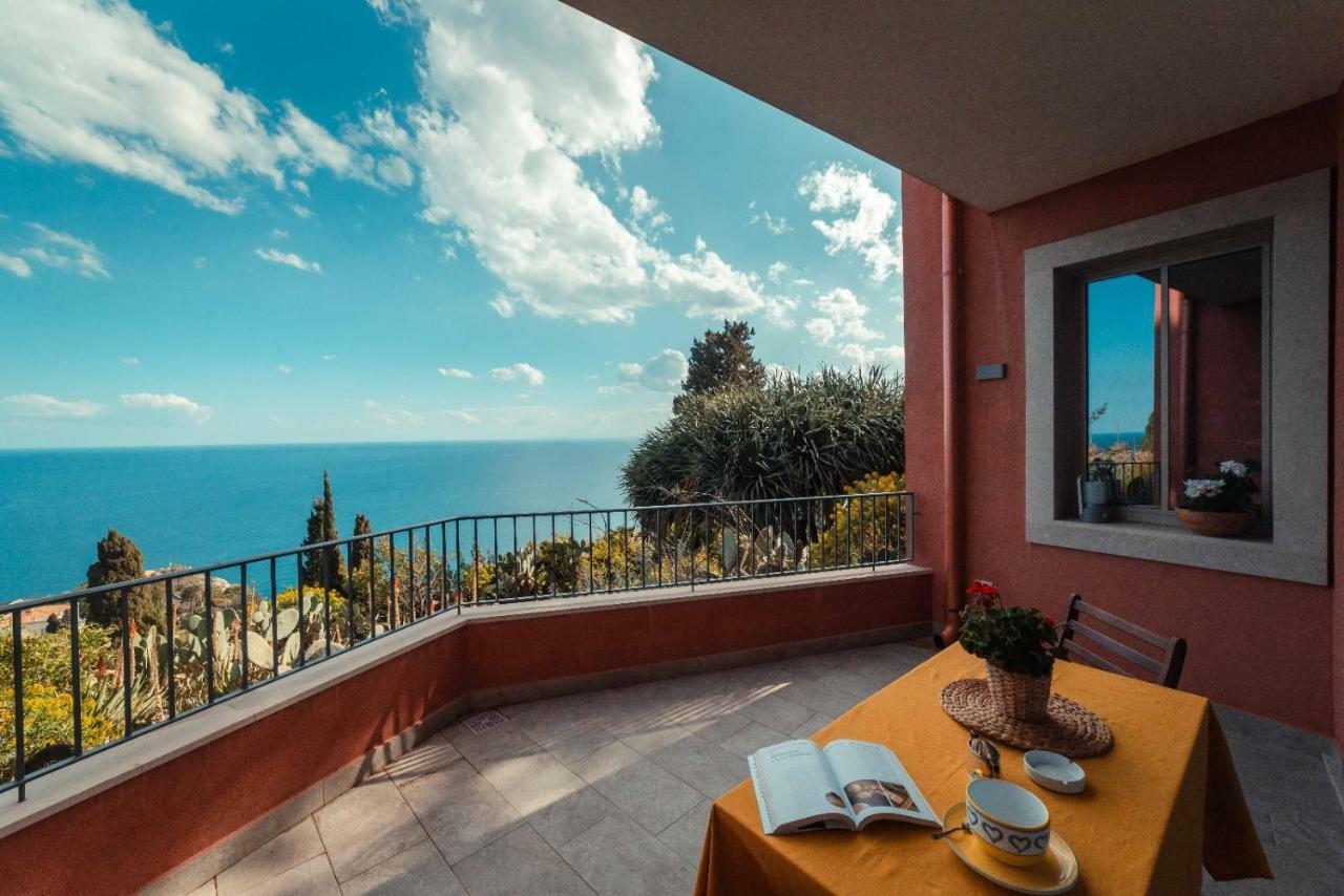 The Charming House Apartamento Taormina Exterior foto